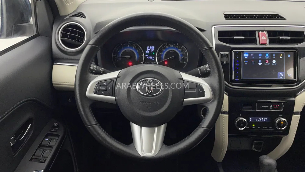 Toyota Rush 2023 for Sale in Dubai Image-17