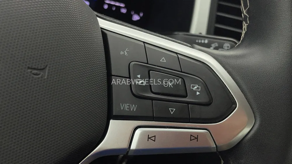 Volkswagen Teramont 2022 for Sale in Dubai Image-39