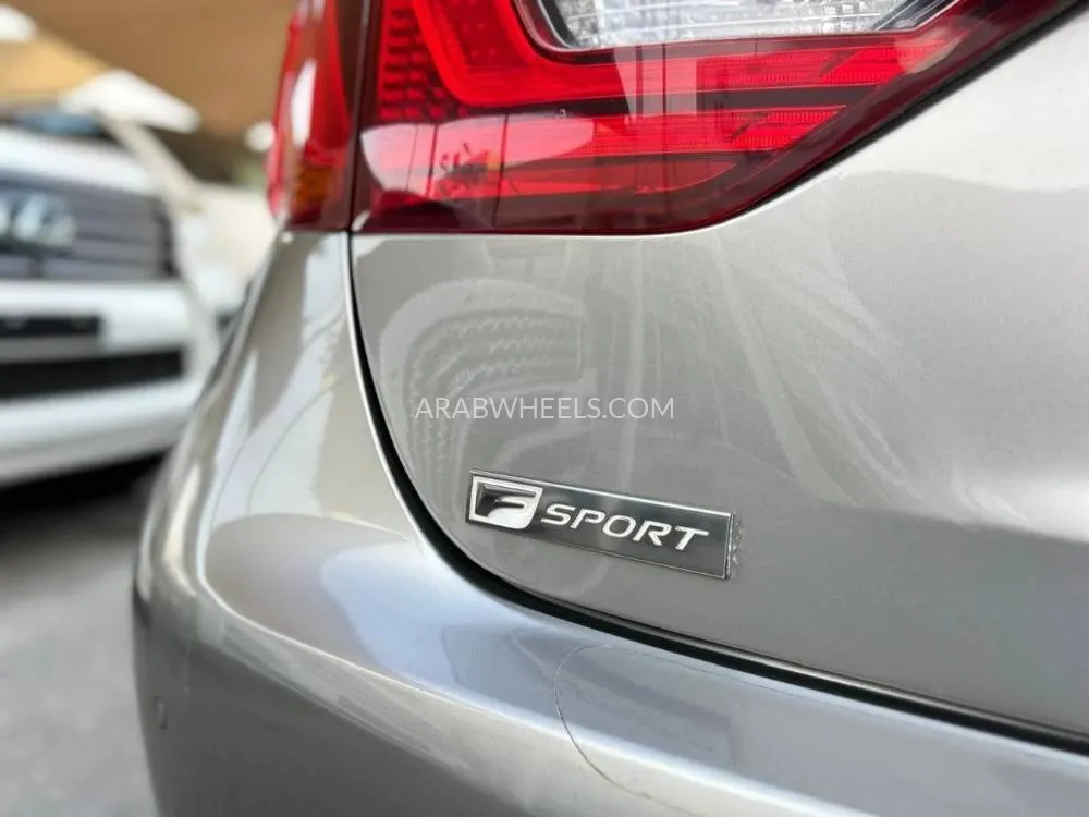 Lexus GS 2015 for Sale in Dubai Image-9