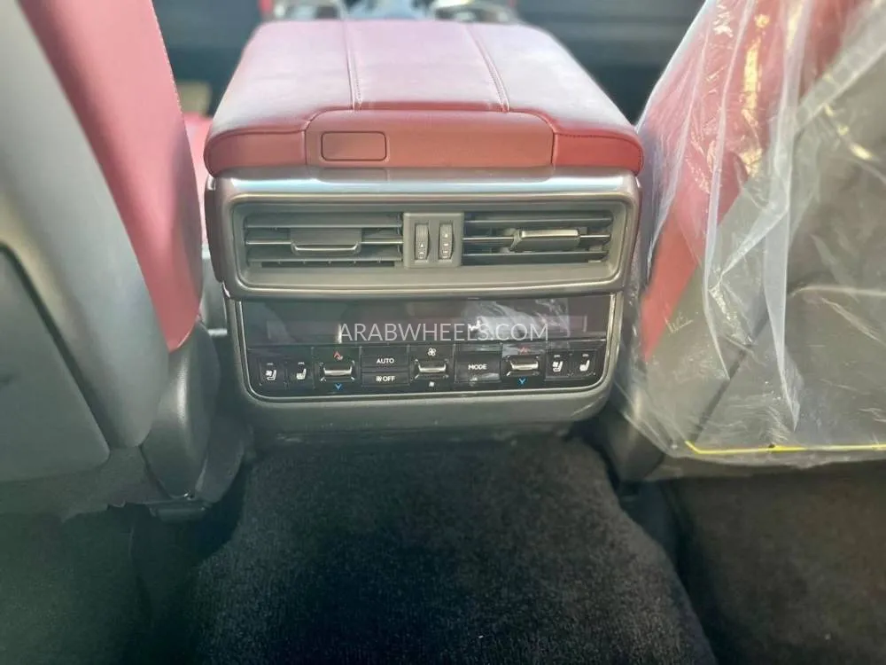 Lexus LX 2024 for Sale in Dubai Image-26