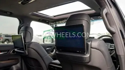 تويوتا لاند كروزر 2024 for Sale in دبي Image-10