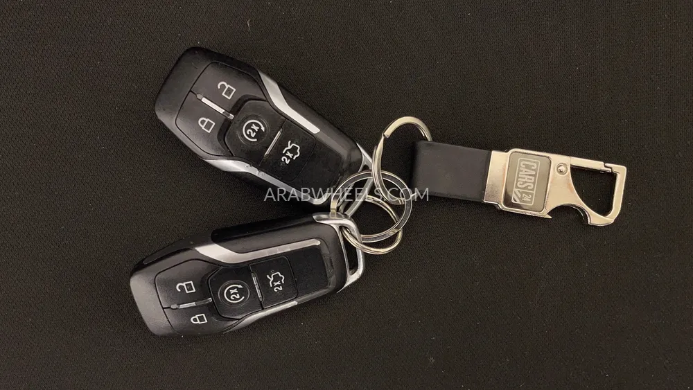 Ford Explorer 2017 for Sale in Dubai Image-29