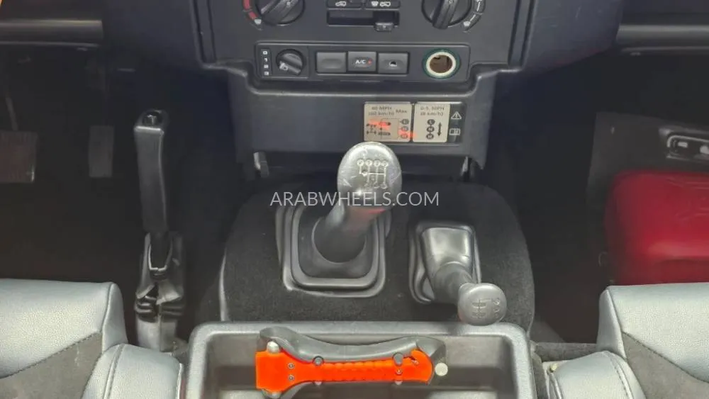 Land Rover Defender 2013 for Sale in Dubai Image-13