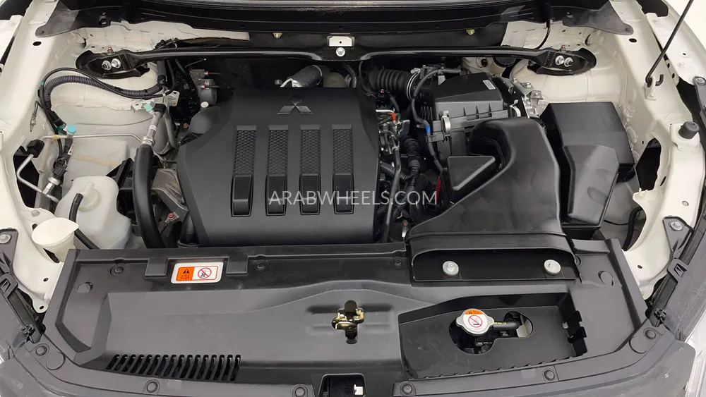 ميتسوبيشي إكليبس كروس 2023 for Sale in دبي Image-9