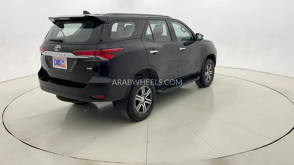 تويوتا فورتشنر 2023 for Sale in دبي Image-3