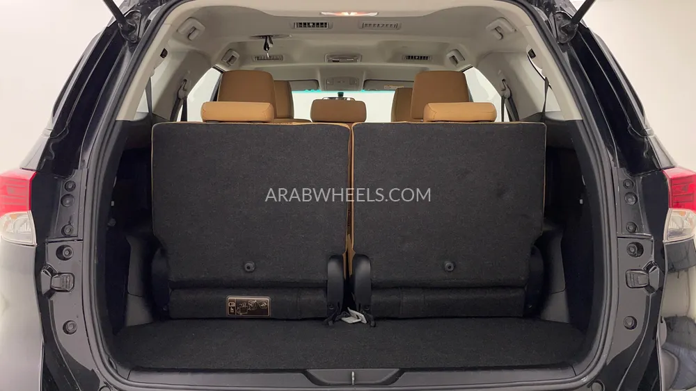 تويوتا فورتشنر 2023 for Sale in دبي Image-27