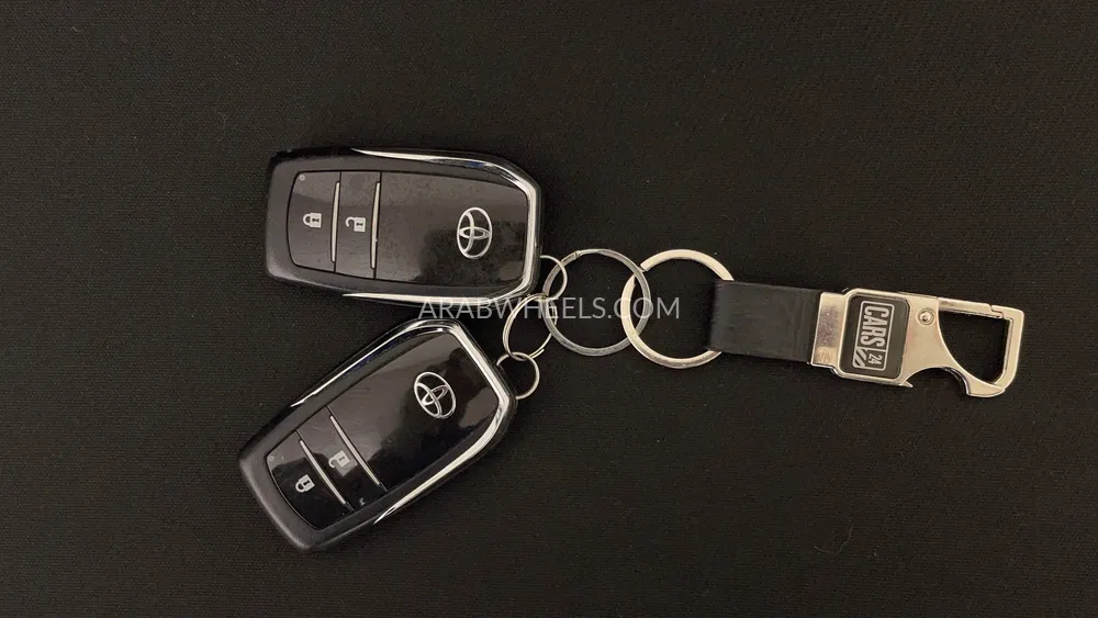 تويوتا فورتشنر 2023 for Sale in دبي Image-28