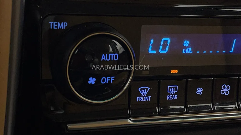 تويوتا فورتشنر 2023 for Sale in دبي Image-45