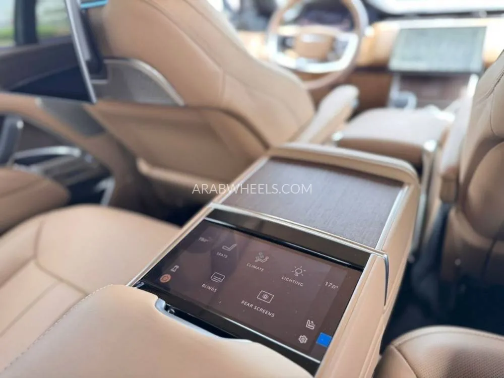 Land Rover Range Rover 2025 for Sale in Dubai Image-19
