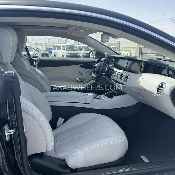 Mercedes Benz CLS Class 2018 for Sale in Dubai Image-8