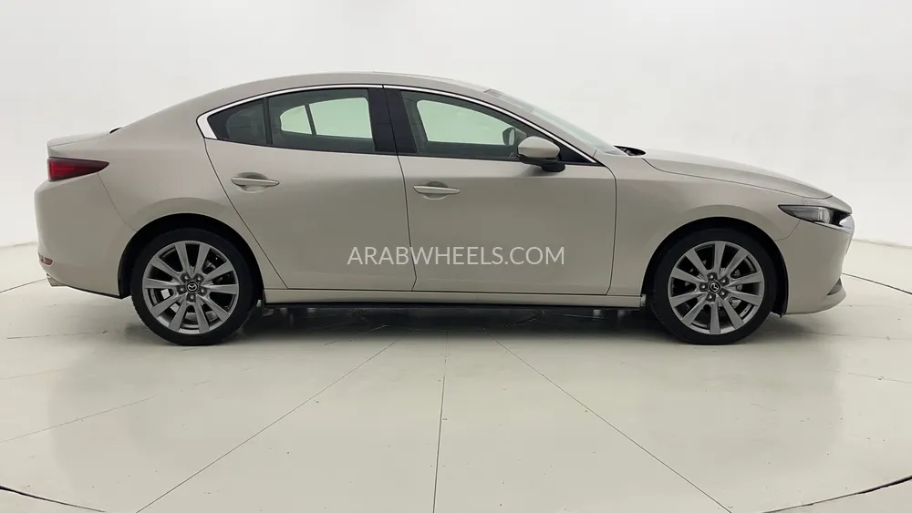مازدا 3 2024 for Sale in دبي Image-2