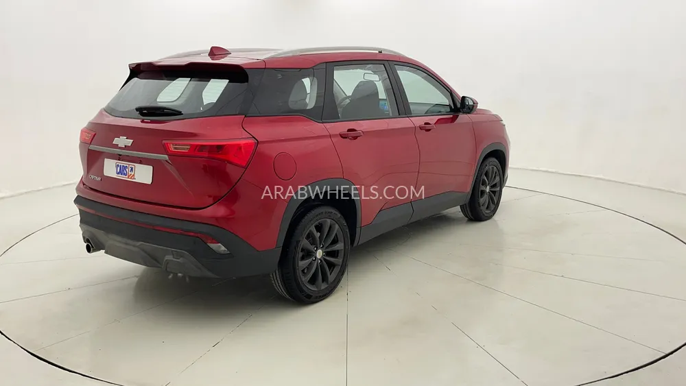 Chevrolet Captiva 2023 for Sale in Dubai Image-3