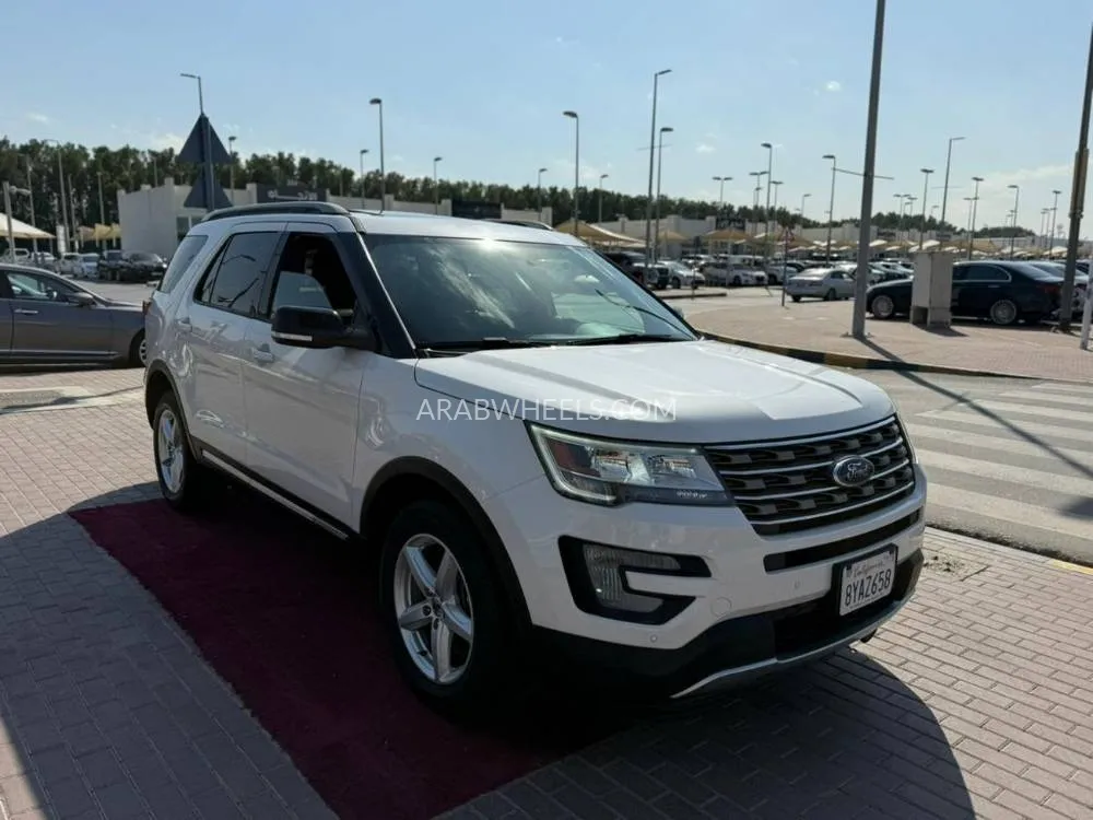 فورد إكسبلورر 2017 for Sale in الشارقة Image-21