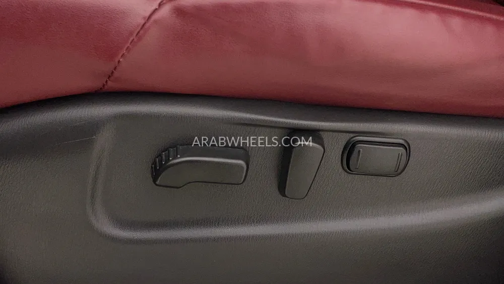 Nissan Patrol 2022 for Sale in Dubai Image-24