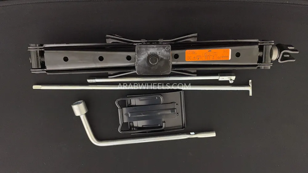 Nissan Patrol 2022 for Sale in Dubai Image-34