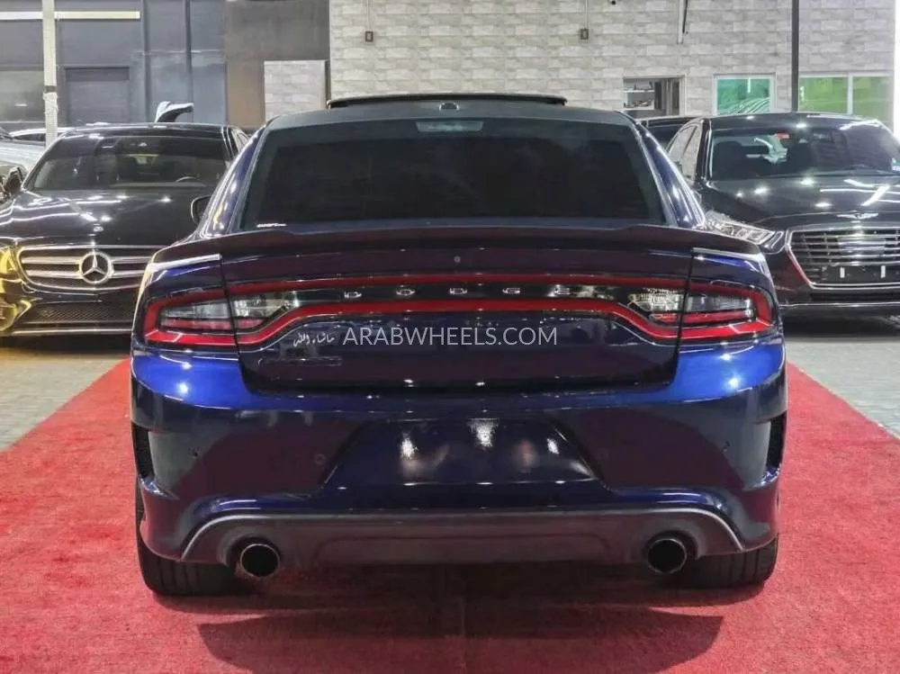 Dodge Charger 2017 for Sale in Ajman Image-8