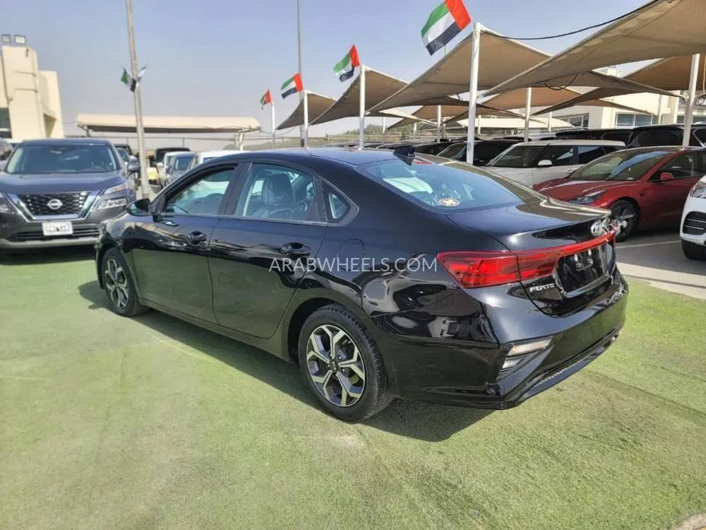 كيا سيراتو 2021 for Sale in الشارقة Image-8