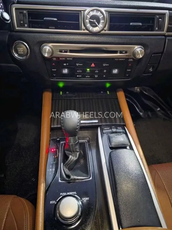 Lexus GS 2014 for Sale in Ajman Image-9