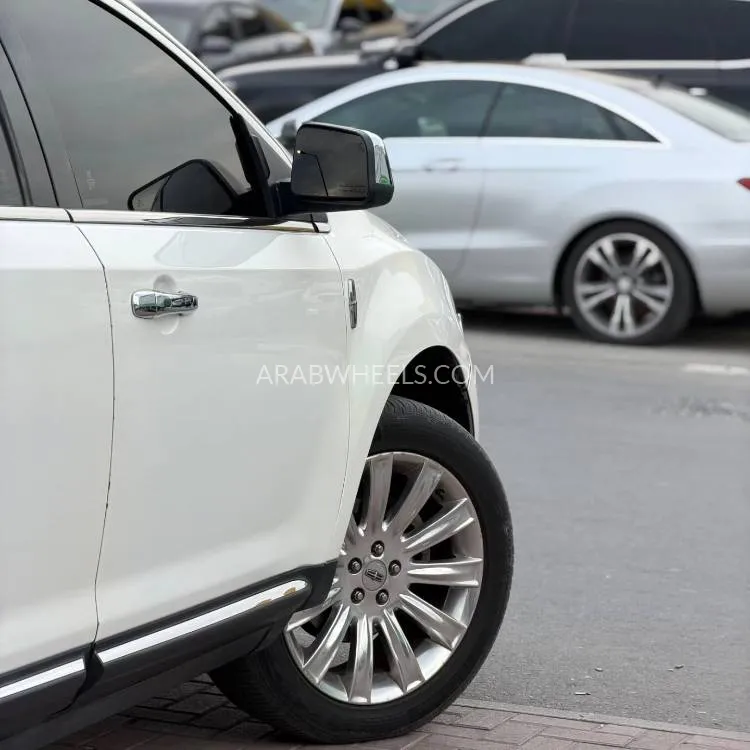 لينكون MKX 2013 for Sale in الشارقة Image-5