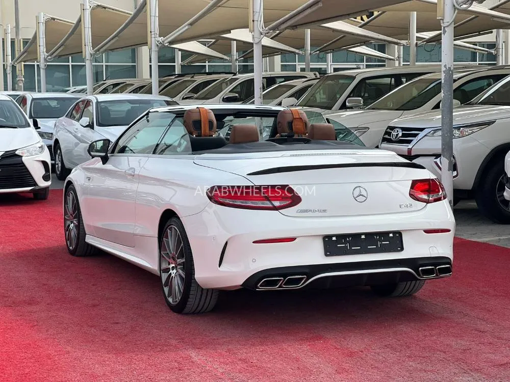 مرسيدس بنز كلاس C 2017 for Sale in الشارقة Image-4