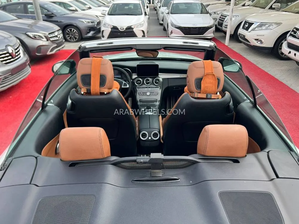 مرسيدس بنز كلاس C 2017 for Sale in الشارقة Image-7