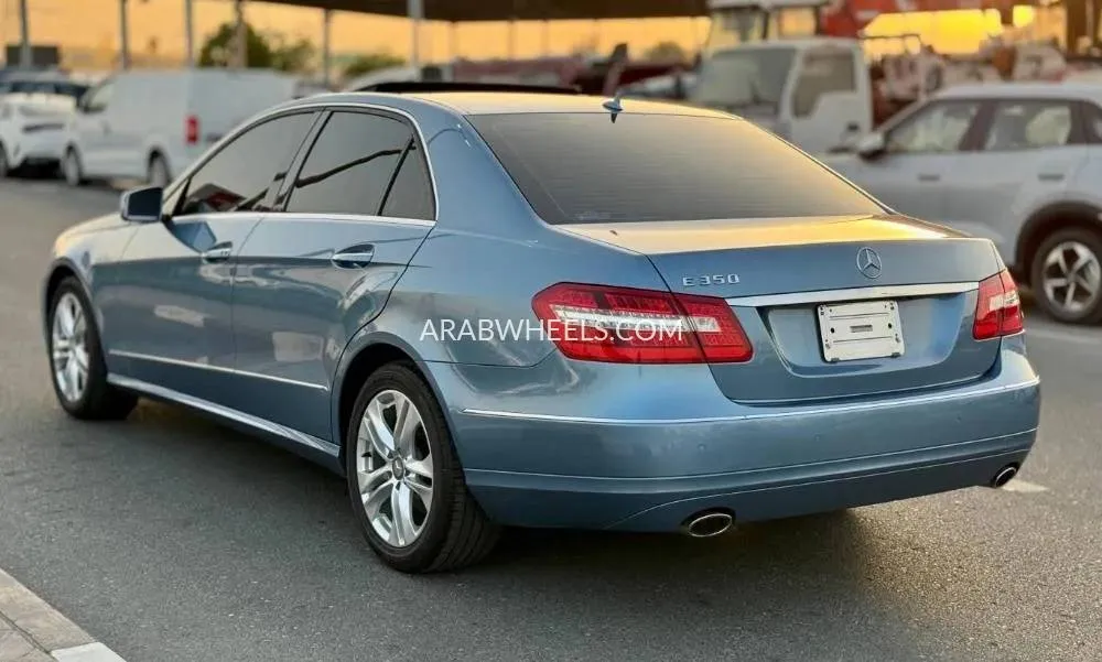 Mercedes Benz E Class 2010 for Sale in Dubai Image-15