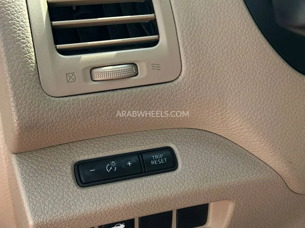 Nissan Altima 2016 for Sale in Sharjah Image-18