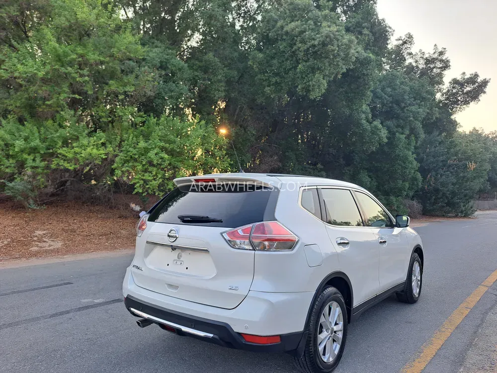 Nissan X-Trail 2015 for Sale in Sharjah Image-16