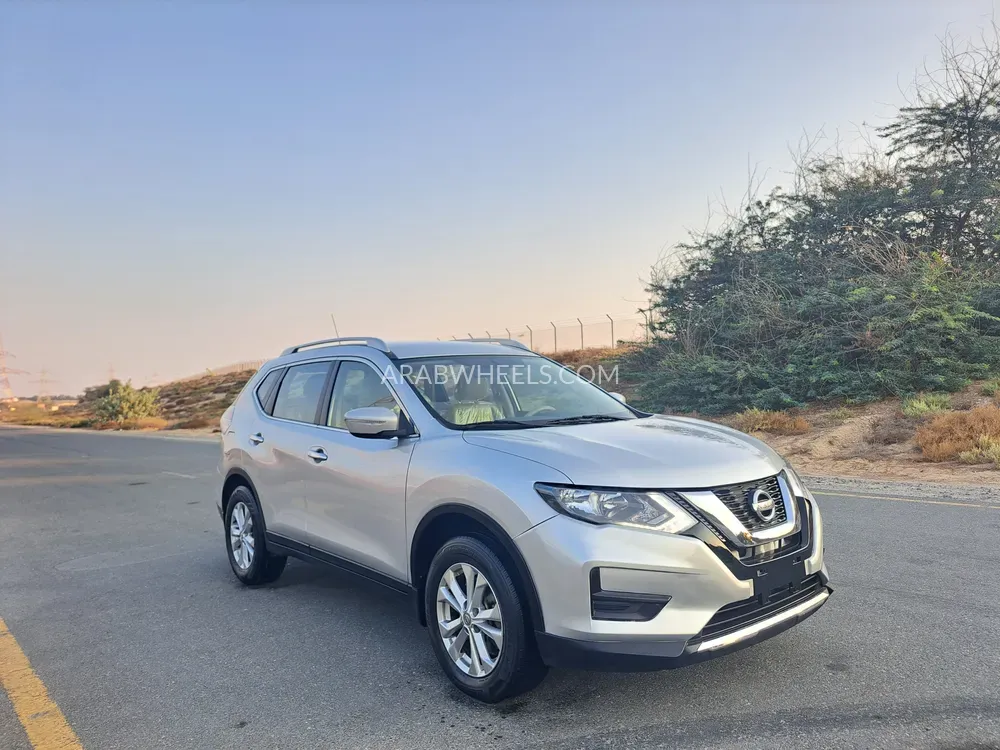 Nissan X-Trail 2015 for Sale in Sharjah Image-3