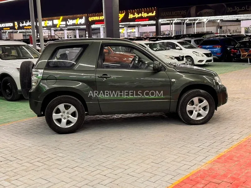 Suzuki Grand Vitara 2016 for Sale in Ajman Image-3