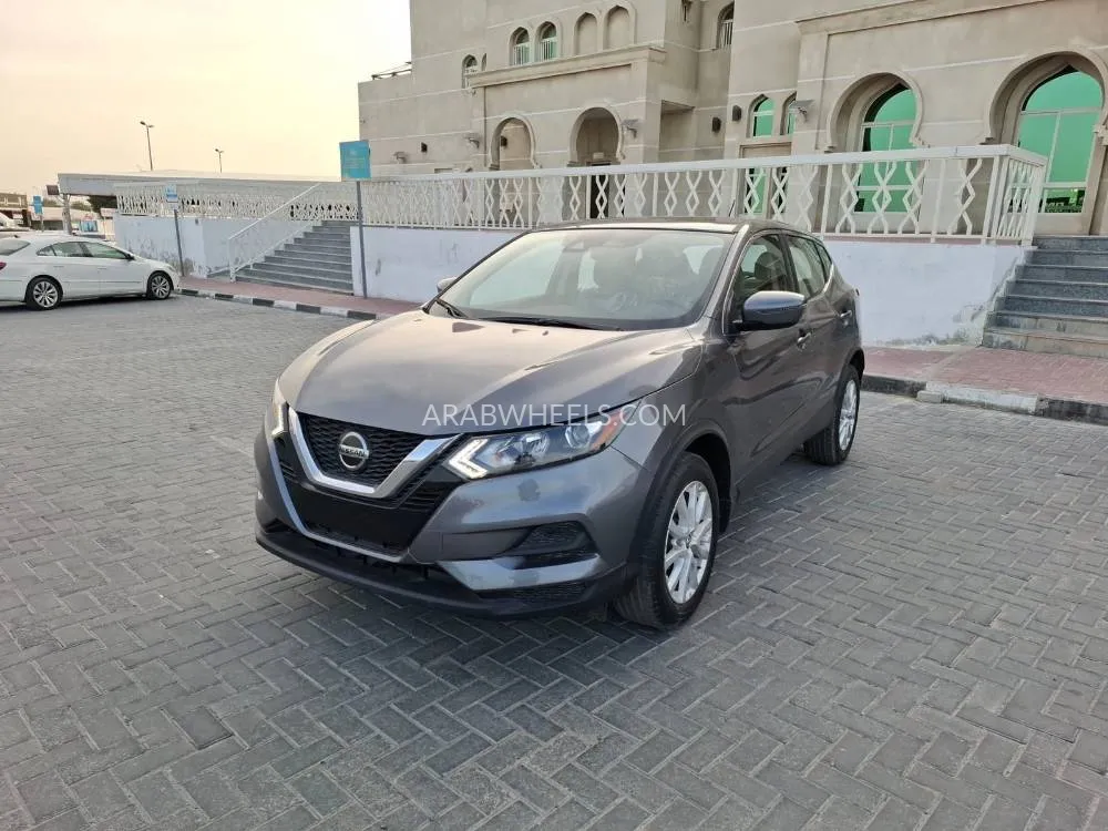 Nissan Rogue 2021 for Sale in Ajman Image-3