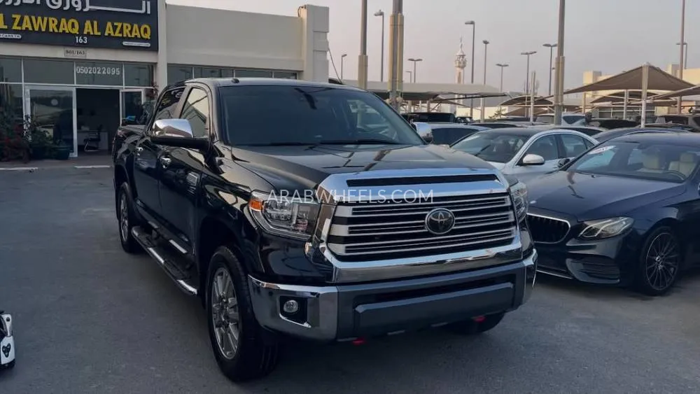 تويوتا تندرا 2018 for Sale in الشارقة Image-3