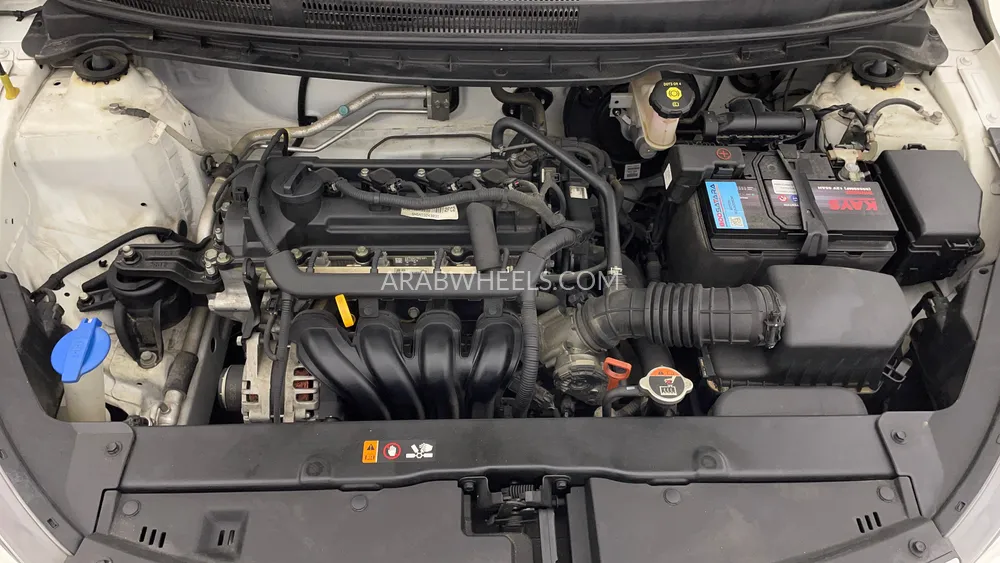 Kia Pegas 2023 for Sale in Dubai Image-9