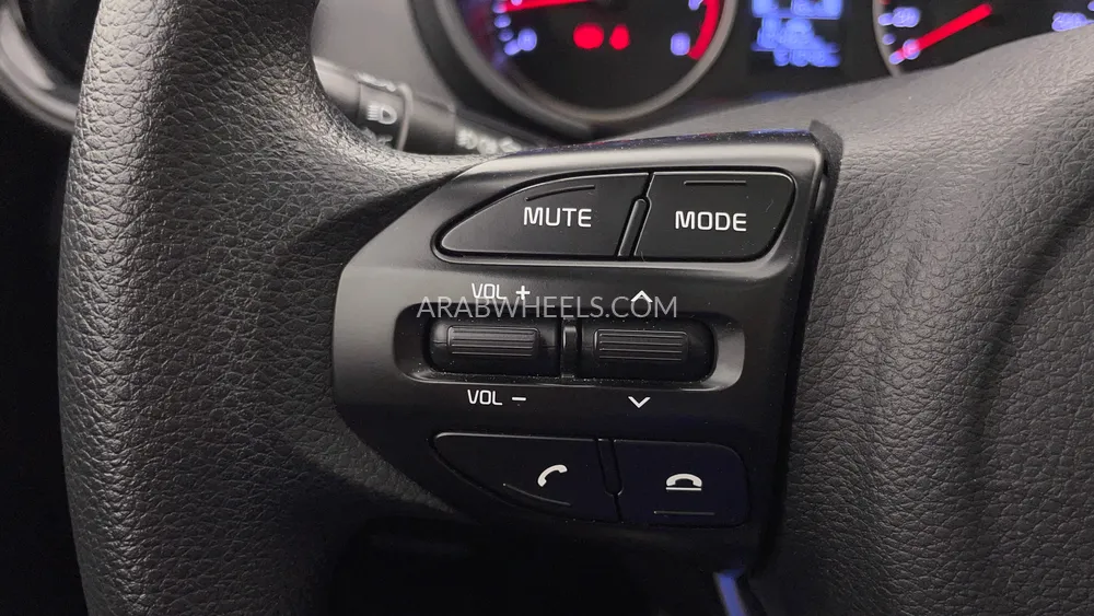 Kia Pegas 2023 for Sale in Dubai Image-38