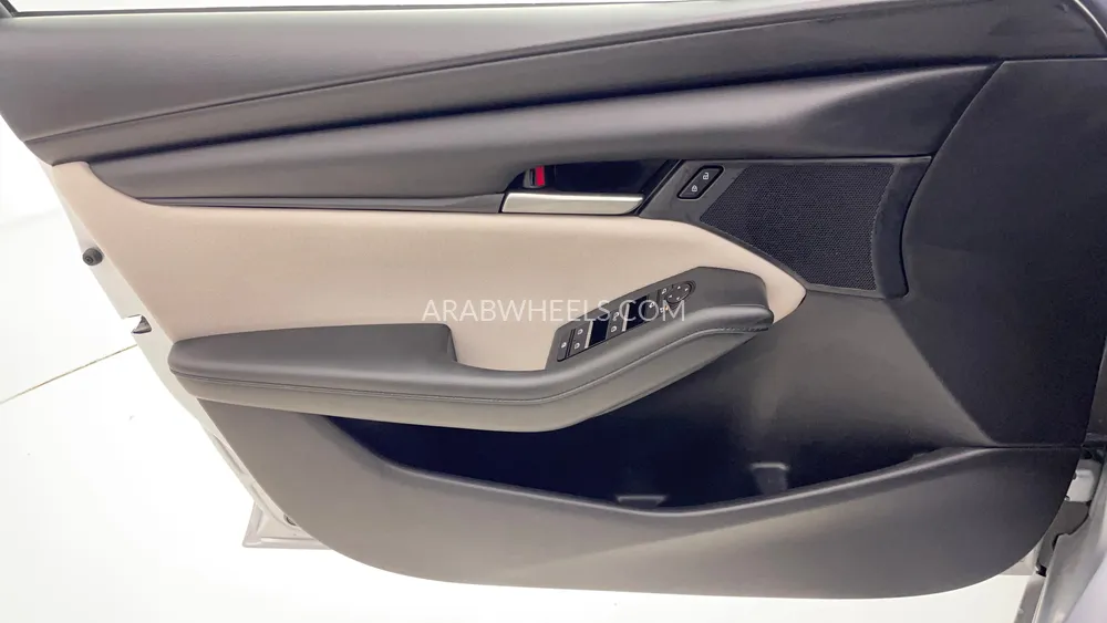 مازدا 3 2023 for Sale in دبي Image-18