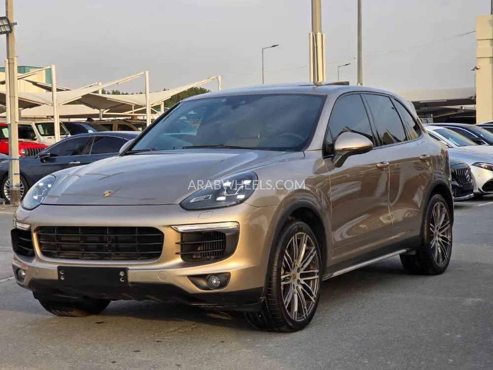 Porsche Cayenne 2017 for Sale in Dubai Image-3