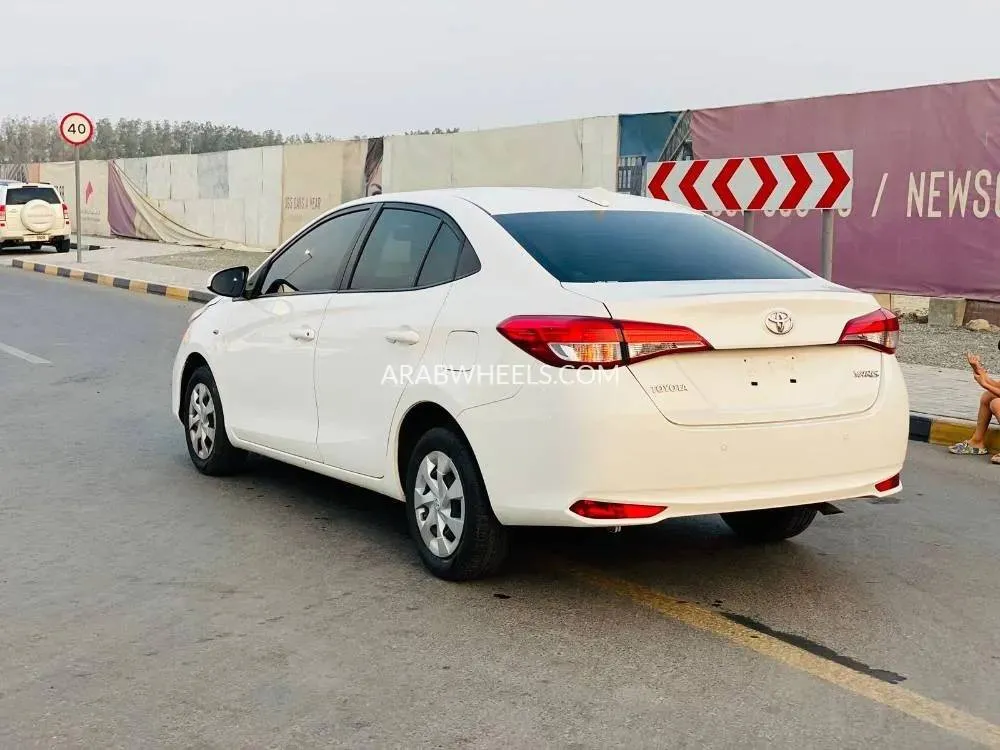 Toyota Yaris 2022 for Sale in Sharjah Image-7
