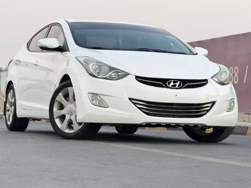 Hyundai Elantra 2012