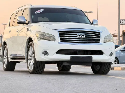 Infiniti QX56 2011