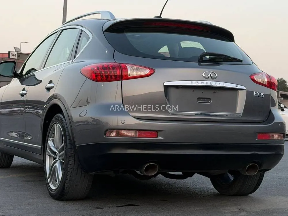 Infiniti EX35 2011 for Sale in Sharjah Image-12