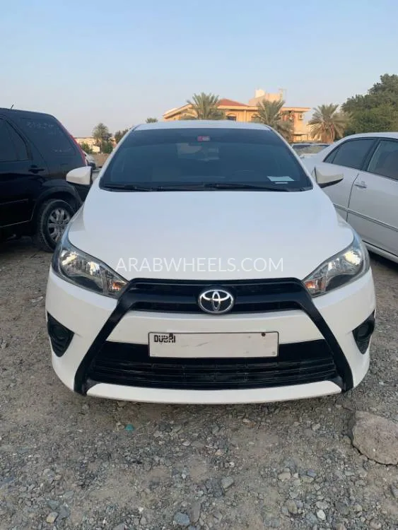 Toyota Yaris 2017 for Sale in Sharjah Image-3