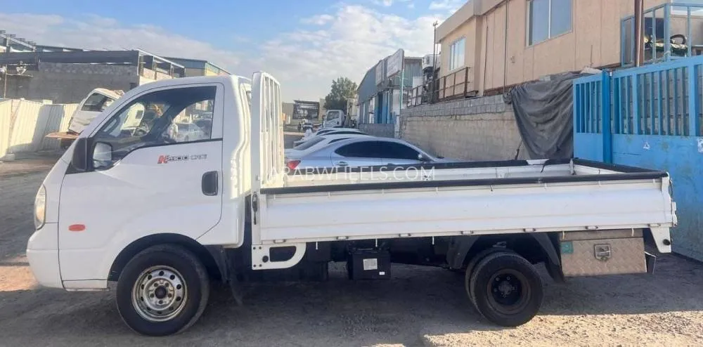 Kia Bongo 2011 for Sale in Dubai Image-6