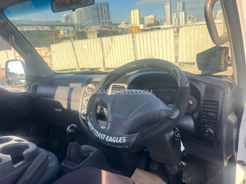 Kia Bongo 2011 for Sale in Dubai Image-12