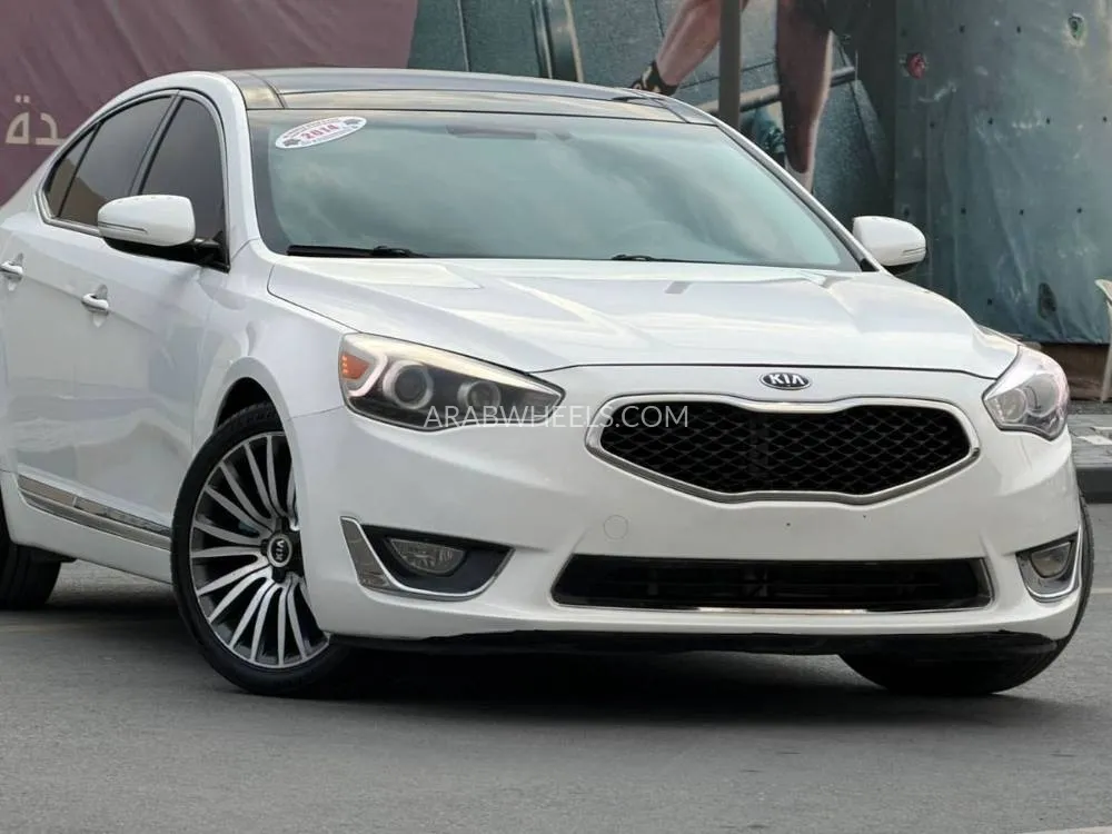 Kia Cadenza 2014 for Sale in Sharjah Image-10