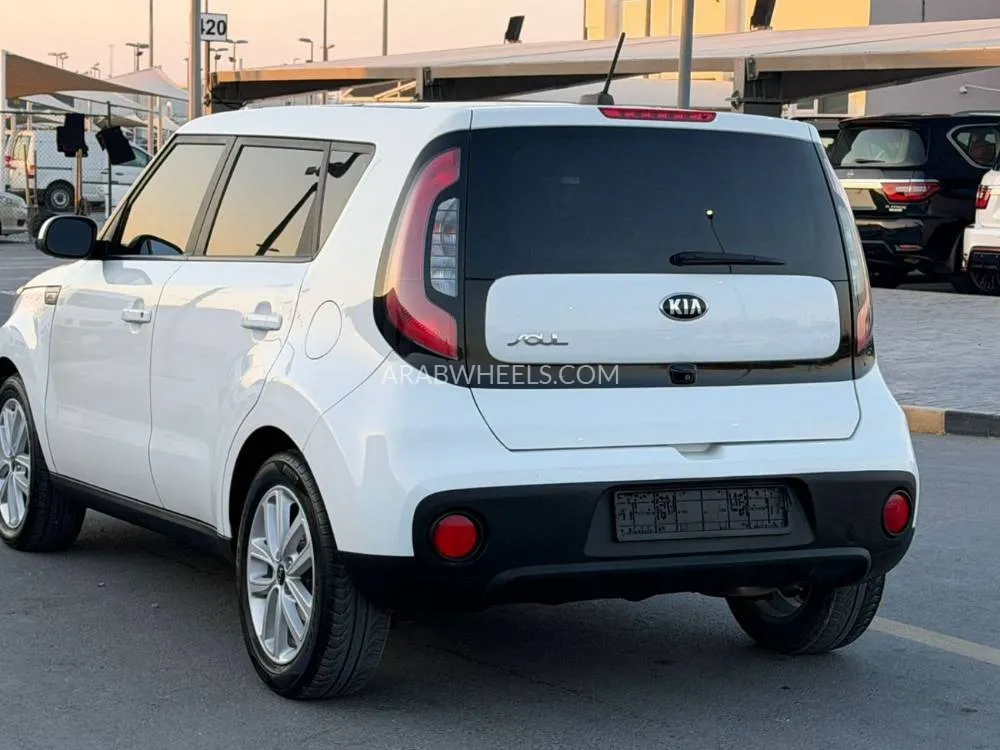 Kia Soul 2018 for Sale in Sharjah Image-20