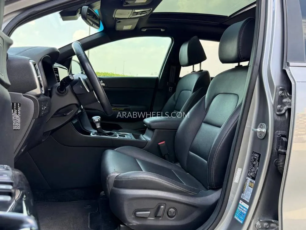 Kia Sportage 2021 for Sale in Sharjah Image-19