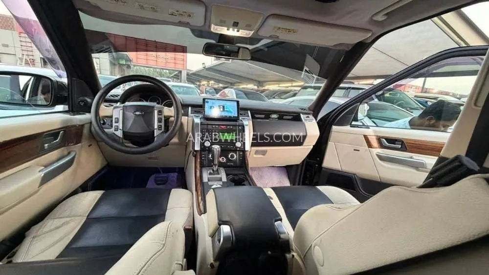 Land Rover Range Rover Sport 2009 for Sale in Sharjah Image-7