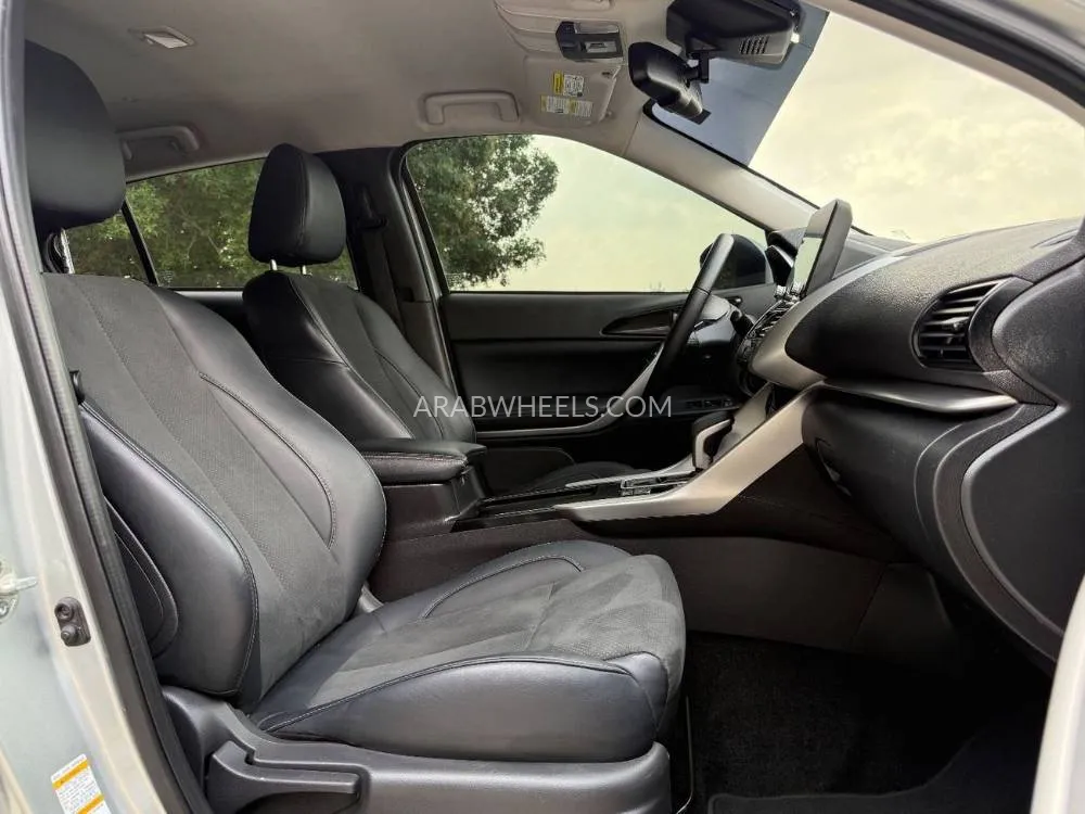Mitsubishi Eclipse Cross 2024 for Sale in Sharjah Image-11