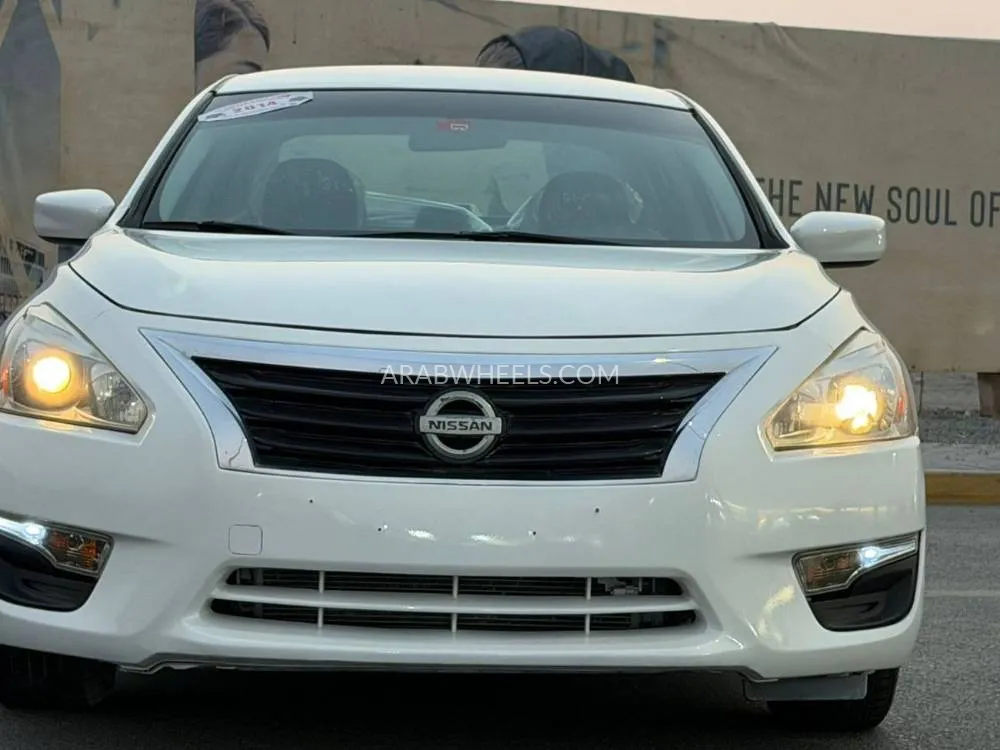 Nissan Altima 2014 for Sale in Sharjah Image-15