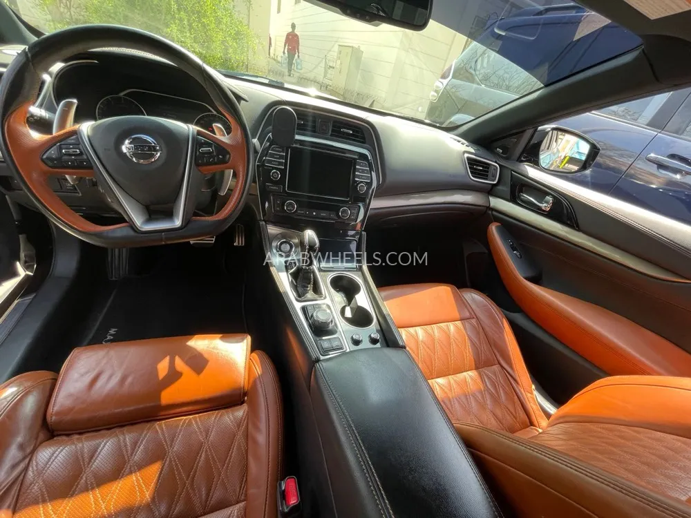 Nissan Maxima 2020 for Sale in Abu Dhabi Image-8